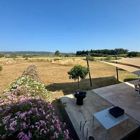 8-10 Pers, 4 Villa Montbazin