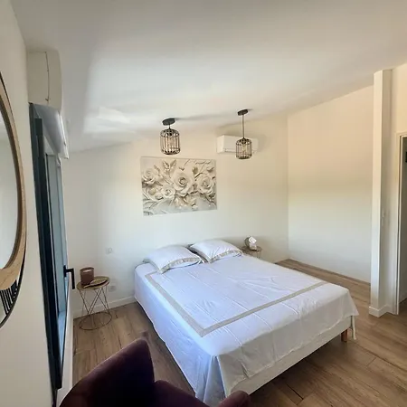 Villa 8-10 Pers, 4 *