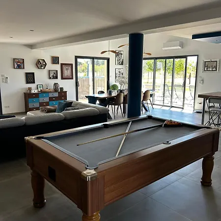 8-10 Pers, 4 Villa